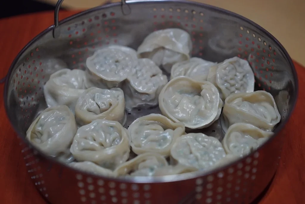 Buldak dumpling, spicy dumpling, restaurant in korea, Korean spicy food